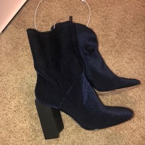 BRAND NEW Halston Velvet Booties